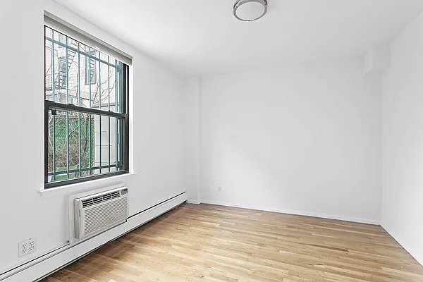 Rented by Compass | media 4