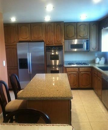 2nd image of 7679 Canterbury Ln