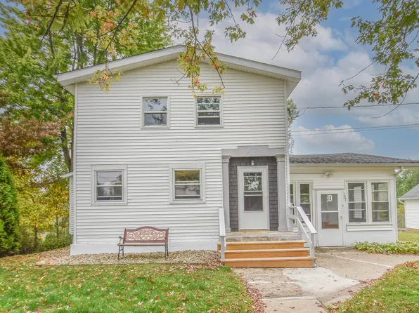 127 W High St, Union City, MI 49094