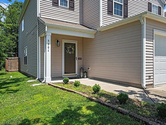 3rd image of 3301 Skybrook Ln