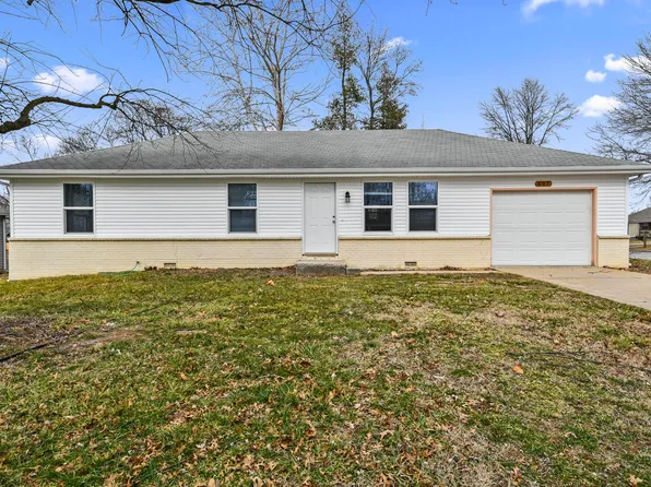 607 Aspen Drive, Nixa, MO 65714