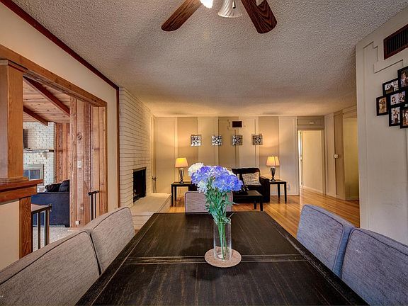 4th image of 7717 Variel Ave