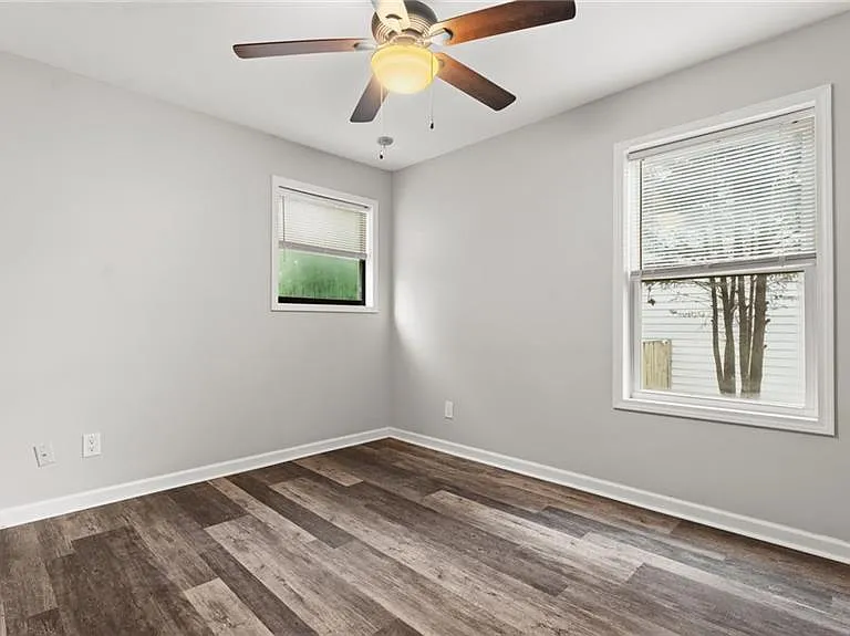 1095 Mountain Springs Dr NW — Photo 21