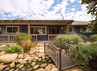 1102 N Montgomery St, Ojai, CA 93023