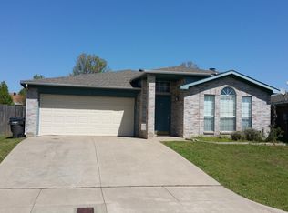4229 Iris Ave, Fort Worth, TX 76137