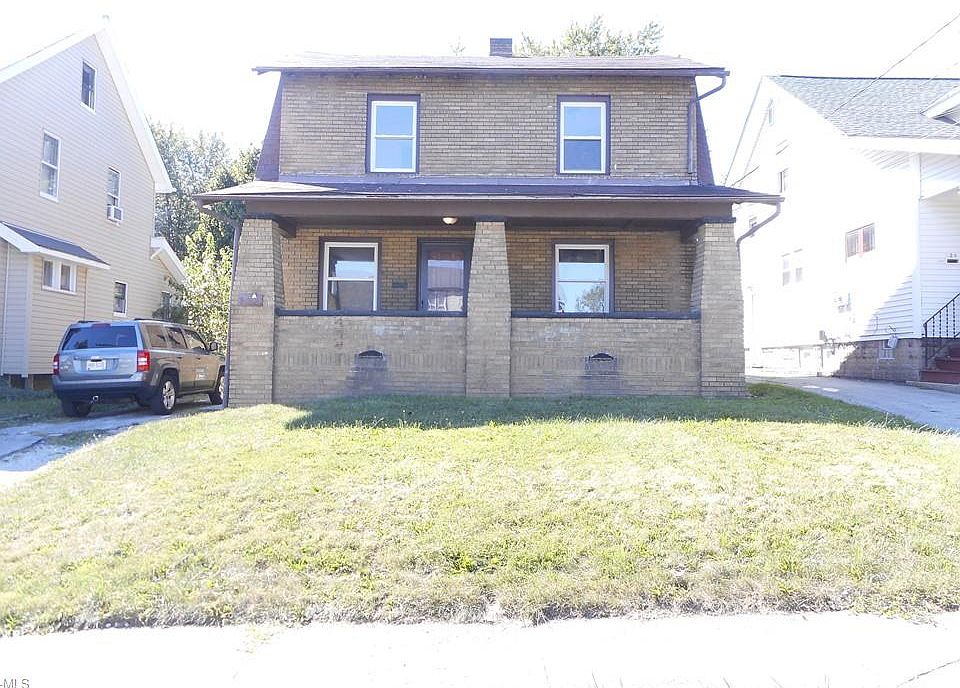 1st image of 120 Manchester Ave