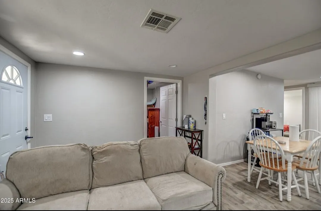2 bed, 624 sqft, $1,550 — Photo 4