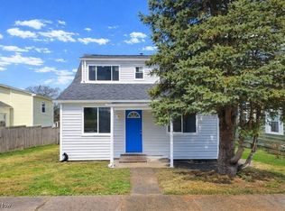311 Morgan Ave, Saint Marys, WV