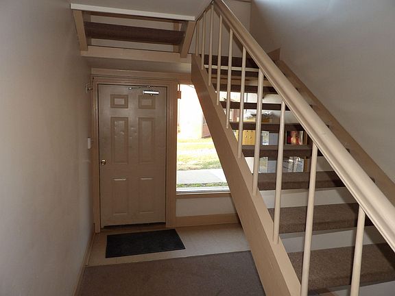 5th image of 807 Forest Hill Dr #8-07