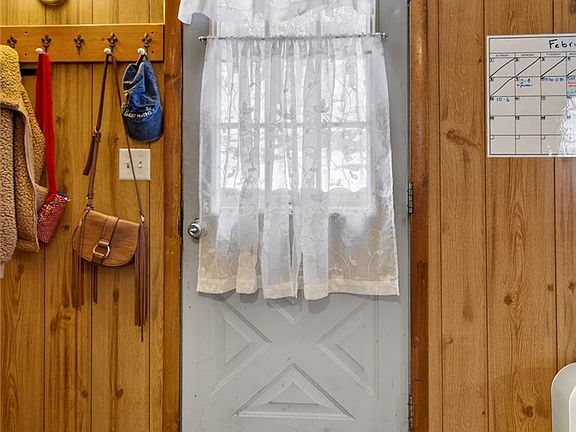 2nd image of 10 Sebring Rd