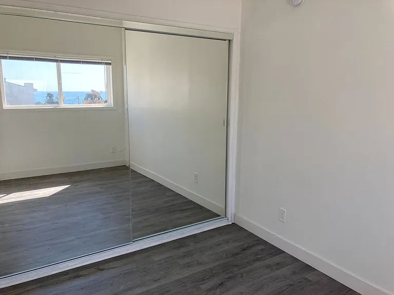 39 Sunset Ave. — Photo 28