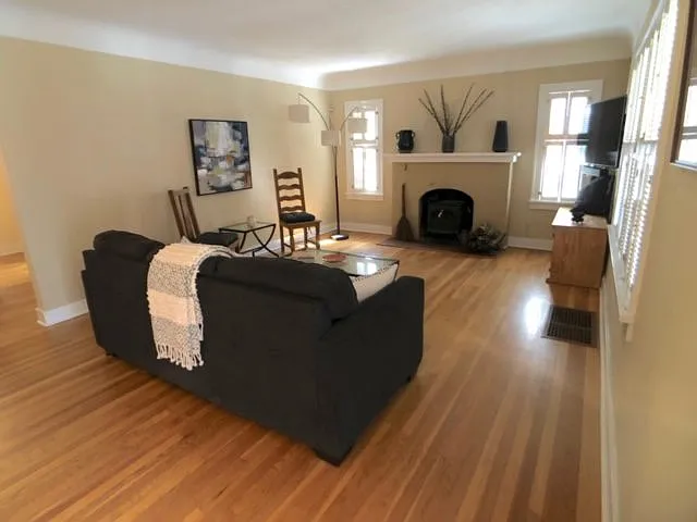3414 Purdue Pl NE — Photo 8