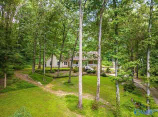 3409 Vestavia Cir SW, Decatur, AL 35603