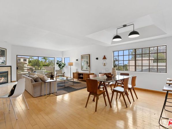 Property image for 10475 Ashton Ave APT 203, Los Angeles, CA 90024