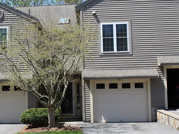 110 Ridgefield Cir #C, Clinton, MA 01510