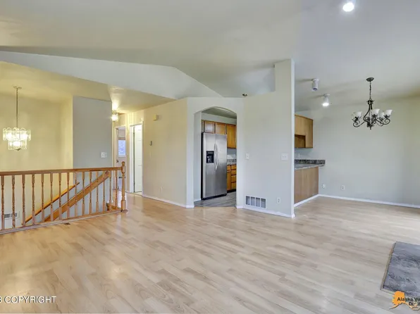 4161 McLean Pl, Anchorage, AK 99504