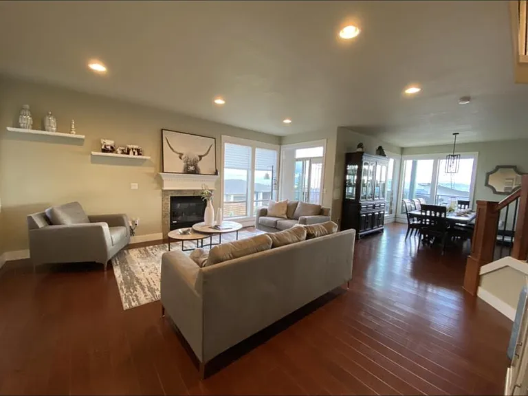 3522 Z St — Photo 7