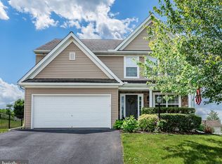 404 Herringbone Dr, Middletown, PA 17057