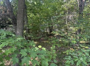 250 White Oak Ln, Wisconsin Dells, WI 53965