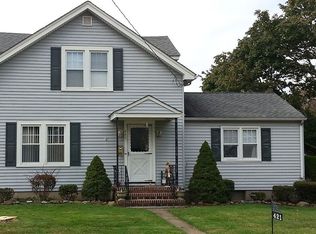 421 N Lincoln Ave, Middlesex, NJ 08846