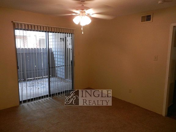 5th image of 1406 Clarewood Dr #101