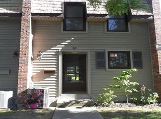 13 Chestnut Hls, New Hartford, NY 13413