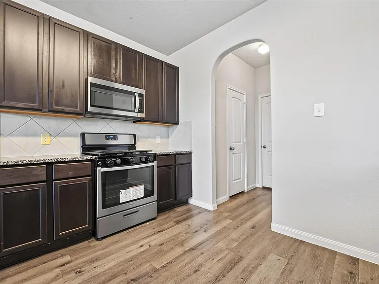 4818 Blue Jacaranda Way — Photo 13