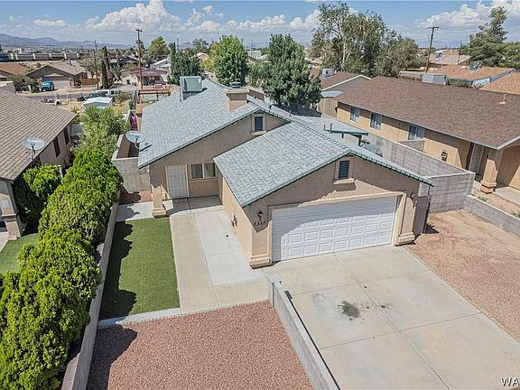 4th image of 2337 Phoenix Ave