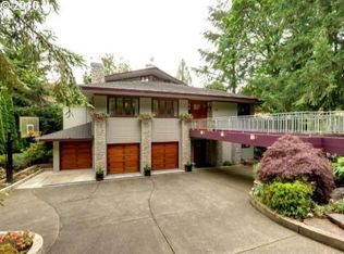 1745 Southshore Blvd, Lake Oswego, OR 97034