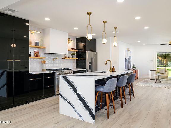 2nd image of 6245 N 16TH Avenue
