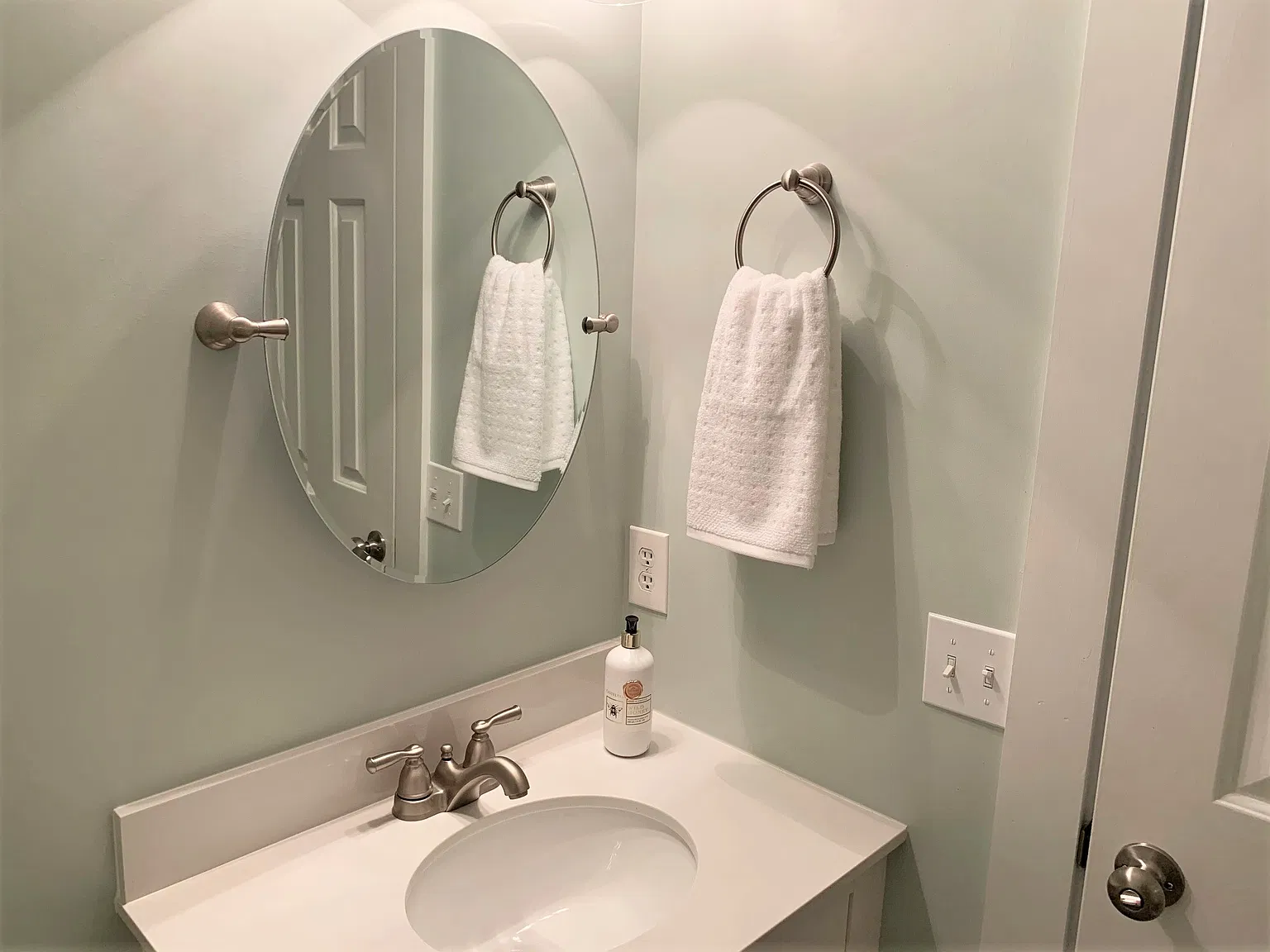 2 bed, $2,000 — Photo 3