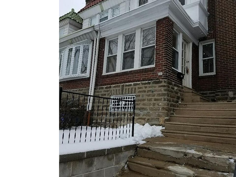 1st image of 227 W Godfrey Ave