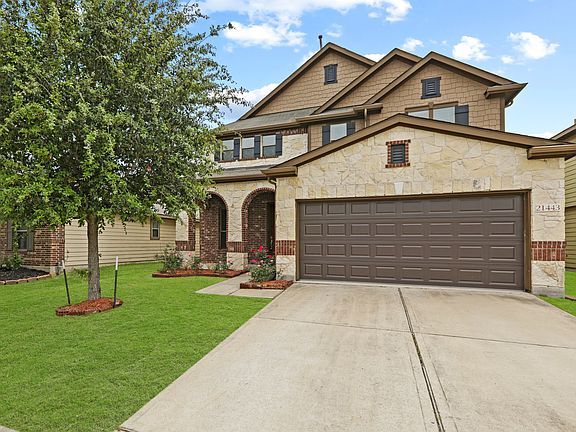 4th image of 21443 Biscayne Valley Ln