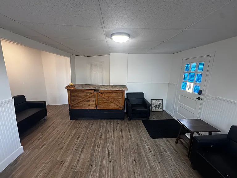 85 Benton Ave #2 — Photo 6