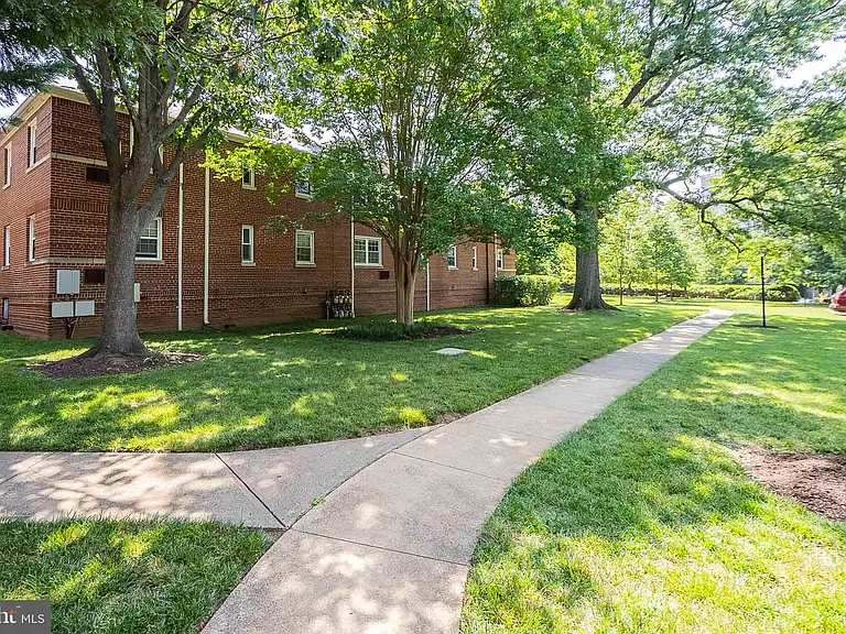4374 N Pershing Dr #43744 — Photo 23