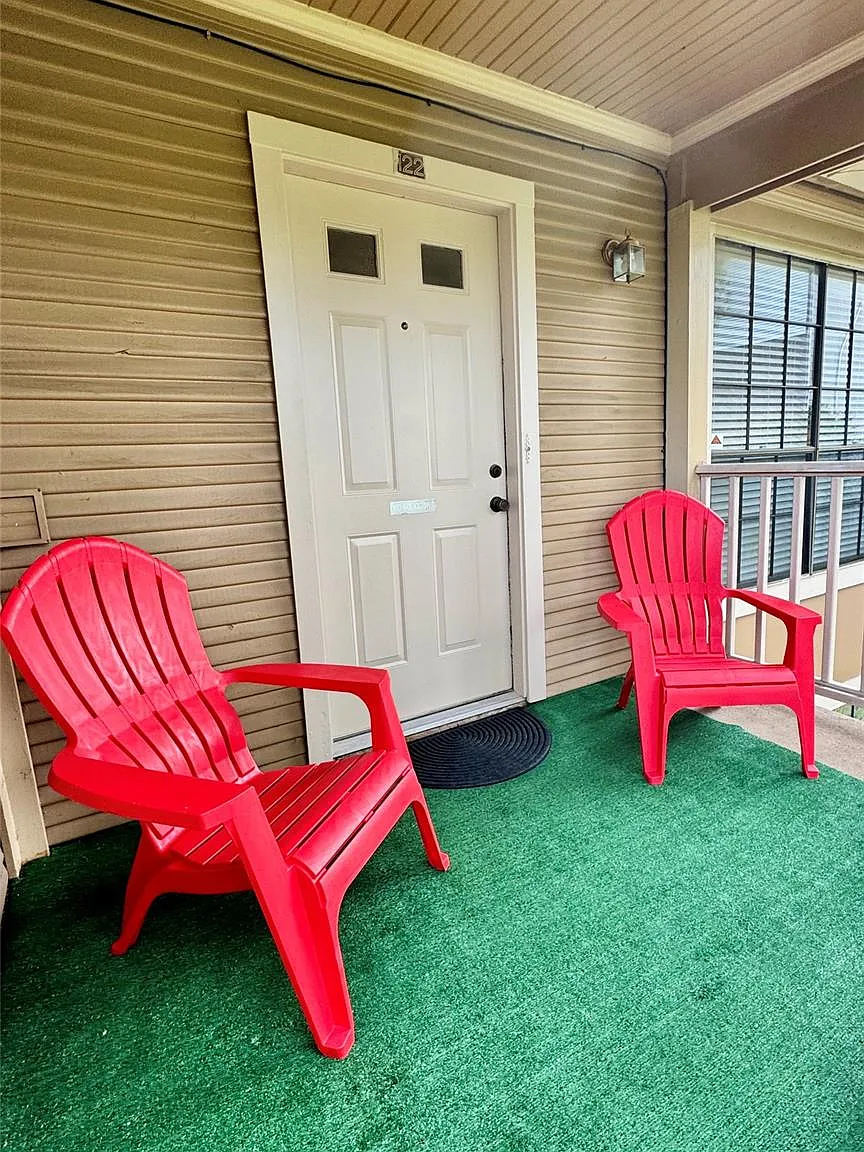 1 bed, 1.0 bath, 480 sqft, $1,100 — Photo 1