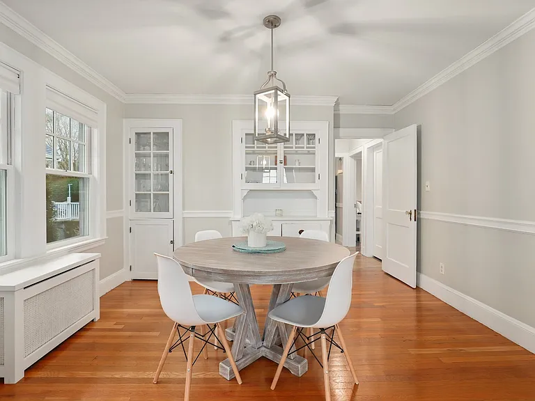 54 Edgecliff Rd #2 — Photo 5
