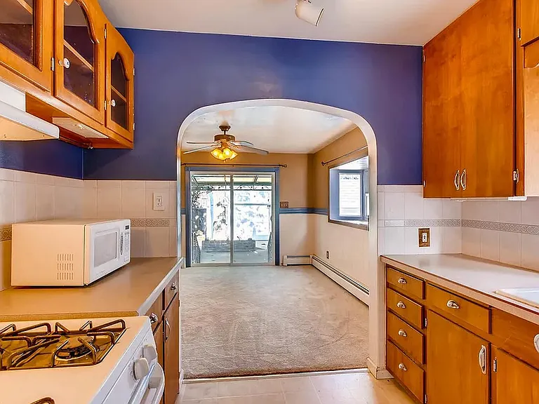 3130 Benton St — Photo 12
