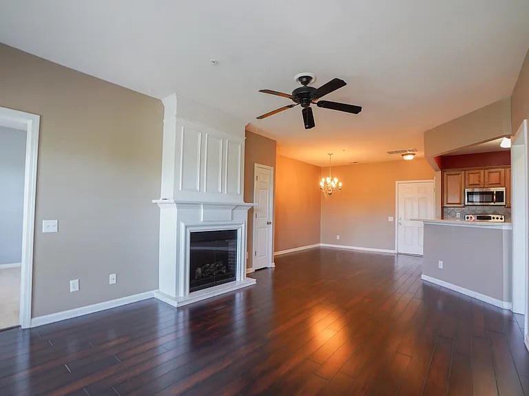 14746 Via Sorrento Dr — Photo 2