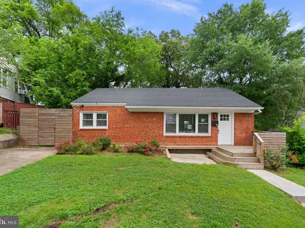 6923 Randolph St, Hyattsville, MD 20784