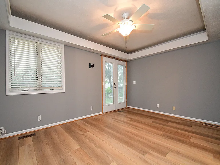 2601 S 48th St — Photo 30