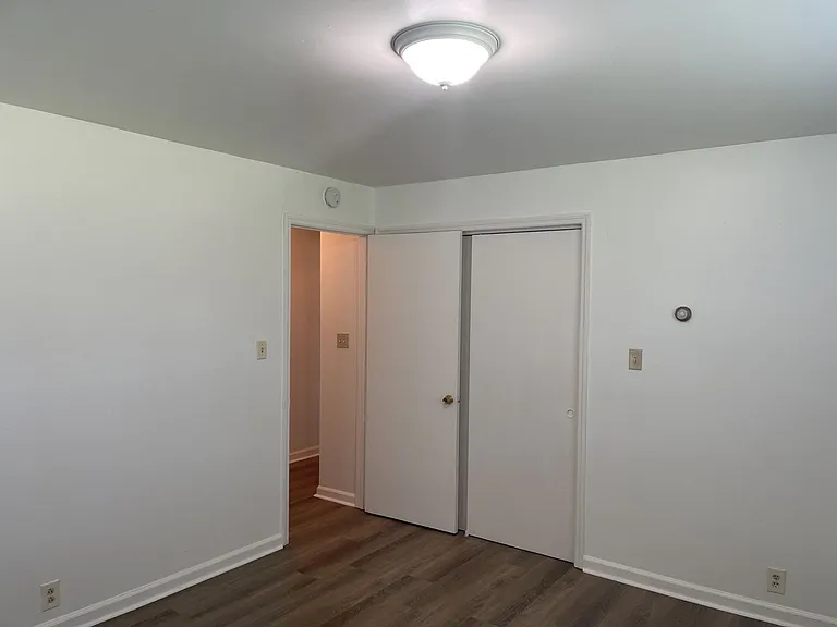 168 Westwood Ct — Photo 17