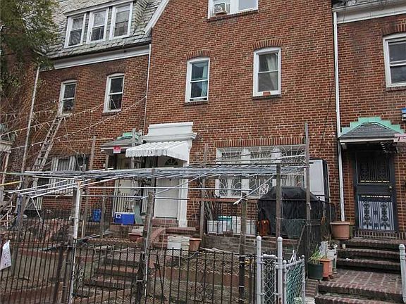4th image of 3729 87th St