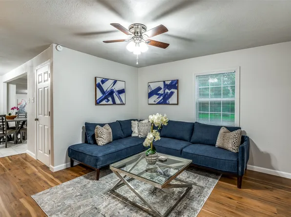 1717 Fort Worth St, Grand Prairie, TX 75050