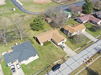 12 Rypma Row, New Whiteland, IN 46184 | Zillow