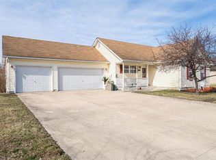 903 Saint Andrews Dr, Union, MO 63084