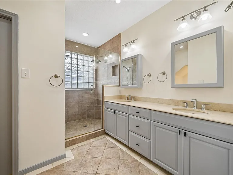 727 Bunker Hill Rd #92 — Photo 17