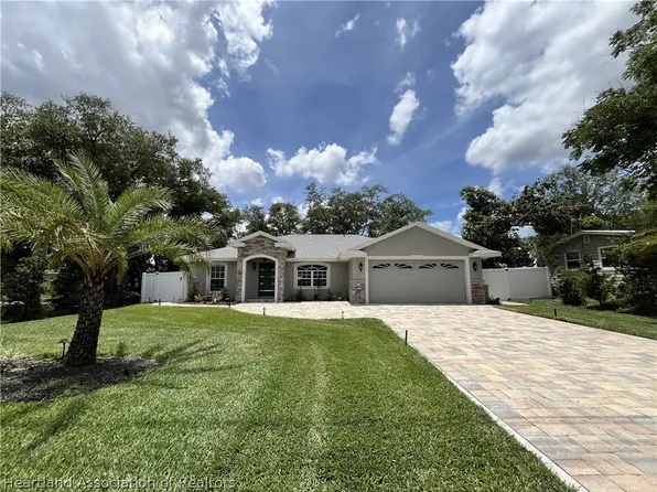 1823 N Olivia Dr, Avon Park, FL 33825