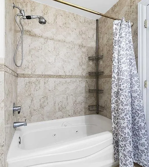 17 Skymark Ct — Photo 19