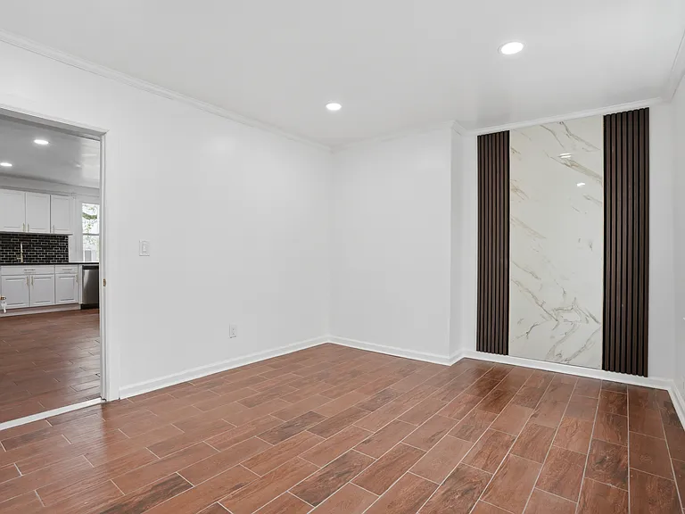 252 E Girard Ave #1 — Photo 10
